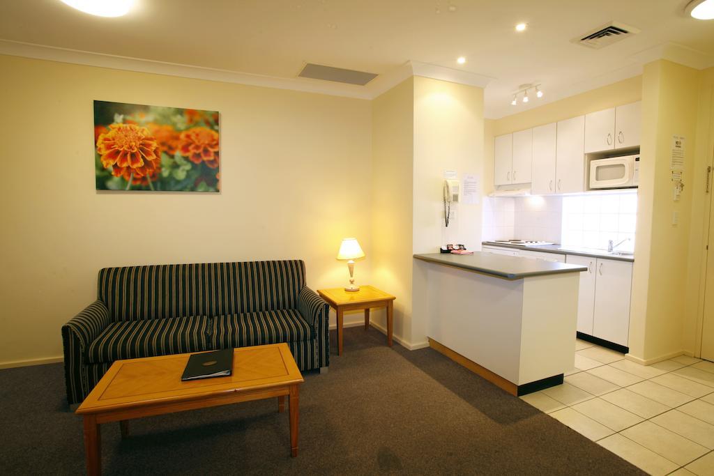 Maclin alojamiento Motel Campbelltown Habitación foto